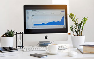 2024年福建省考申论热点：娱乐圈乱象当休矣