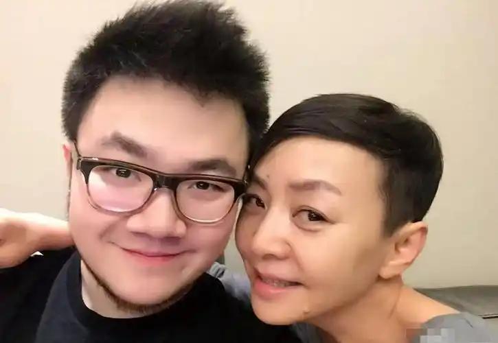 没有名气的女明星_星二代演技差 资源咖 表现不行