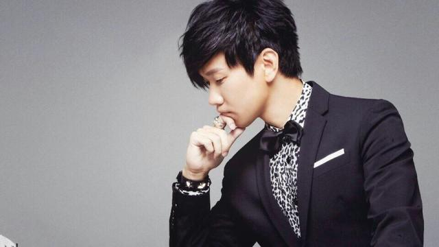 深扒娱乐圈5大很红,但是很少被黑的明星!