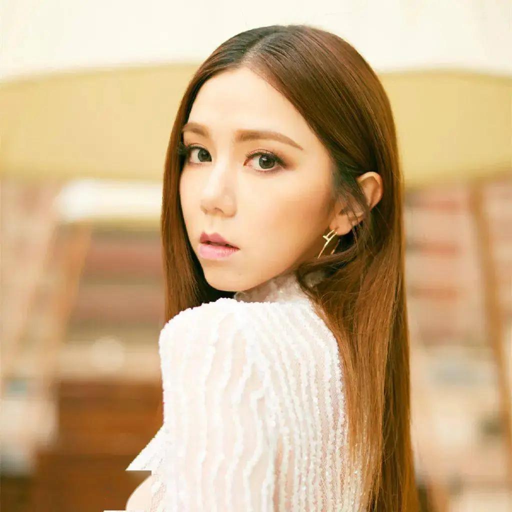 上海女星排行榜_中国十大的女明星排名榜_上海十大女明星