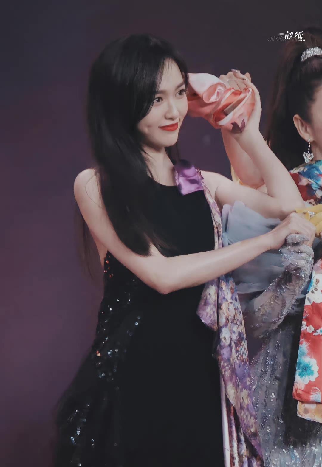 娱乐圈笑容最好看的女星_最佳女明星笑容_女明星的笑容